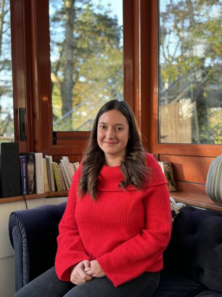 Elysia - Apprentie peintre